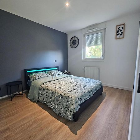 Charmant Appartement Tout Equipe Seilh Exteriör bild